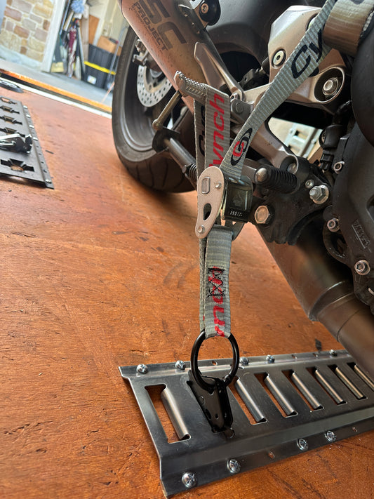 Cycle Cynch IV - Foot peg strap with E-track anchor