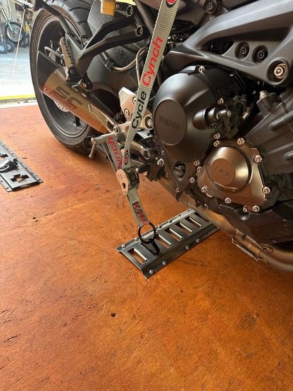 Complete Front + Foot Peg Kit - Cynch II