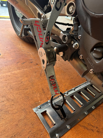 Complete Front + Foot Peg Kit - Cynch II